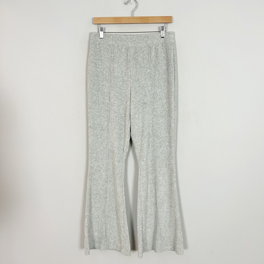 Aerie Gray Ribbed Knit Flare Lounge Pants Women's Size Medium Regular High Waist
